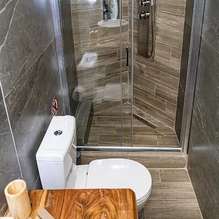 Suite Apartment Siatista דירה